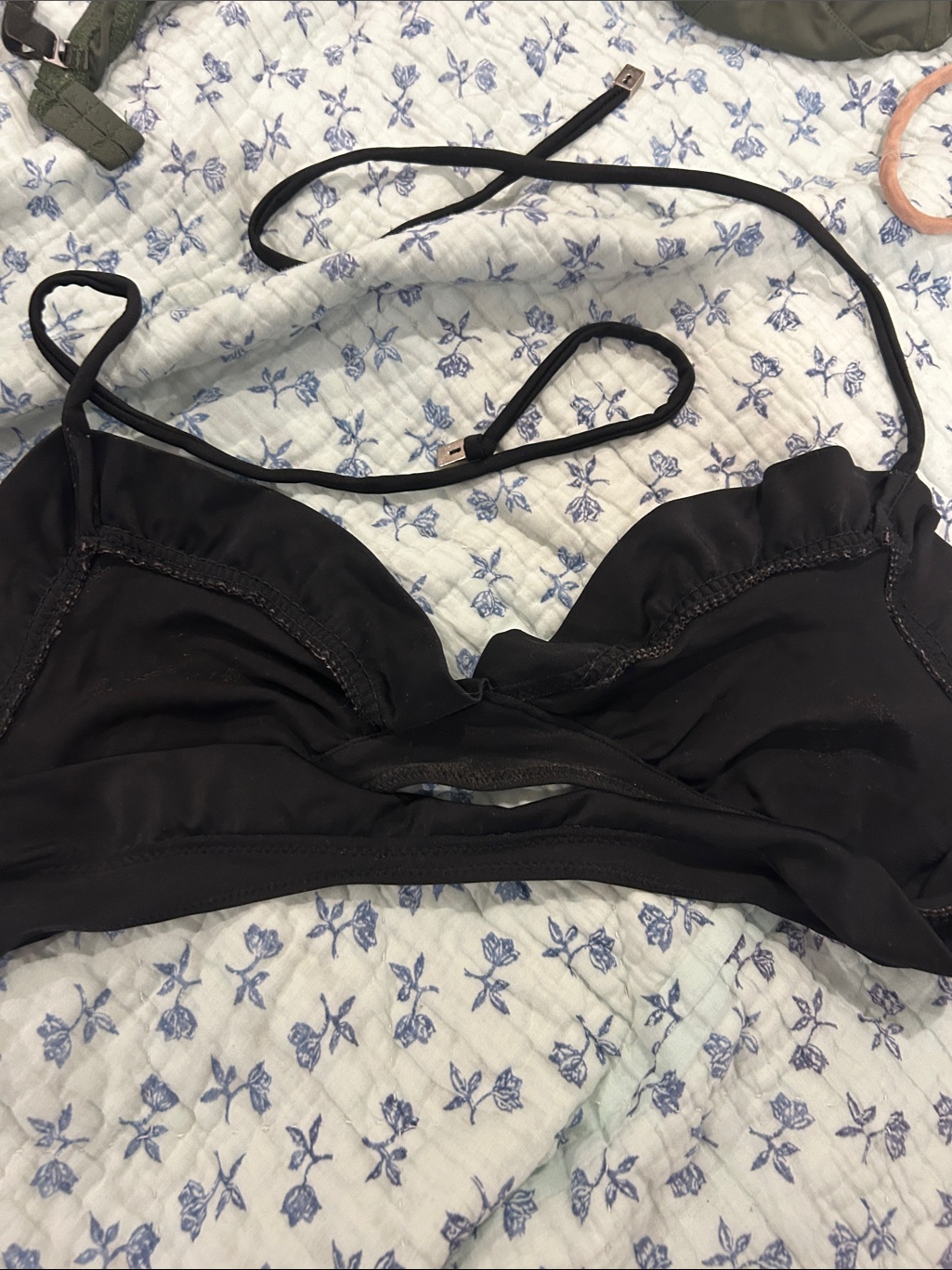 Araks Bikini Top Size M — image 2 of 3
